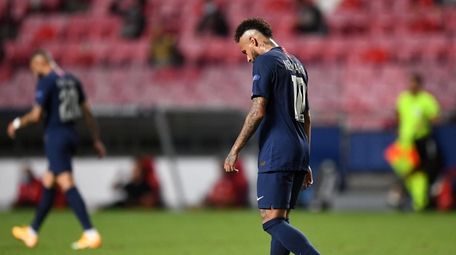 Neymar of Paris Saint-Germain looks dejected during the