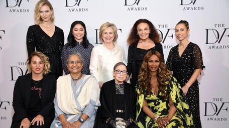 (Back L-R) Karlie Kloss, Lana Condor, Former U.S.