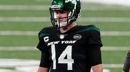 Sam Darnold #14 of the Jets looks on