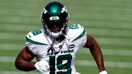 Jets wide receiver Breshad Perriman prior to an