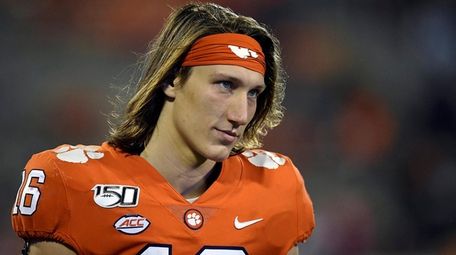 Trevor Lawrence Tests Positive For Covid 19 Will Miss Clemson S Game Vs Boston College Newsday