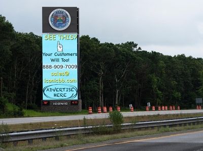 The monument electronic billboard on Sunrise Highway in