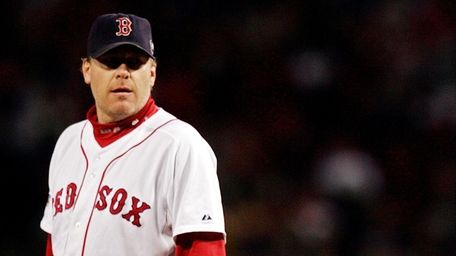 Curt Schilling #38 of the Boston Red Sox
