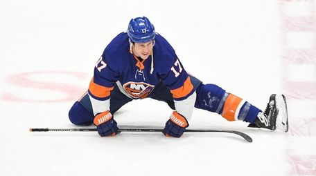New York Islanders left wing Matt Martin stretches