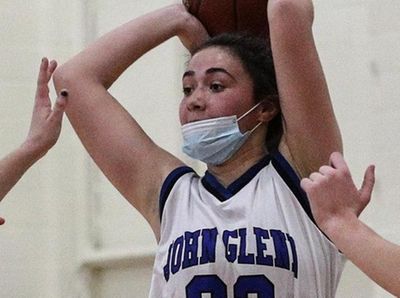 Glenn's Gabby Andreacchi looks to pass between the