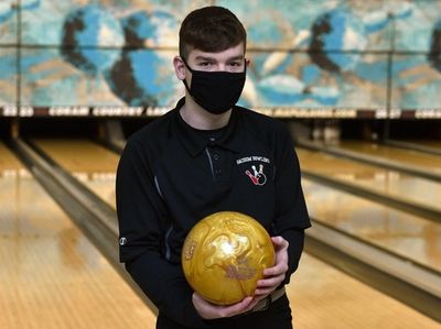 Nick Walker rolled three 277s in a row