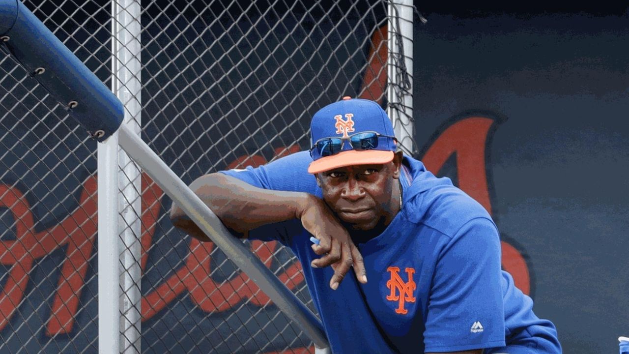 Mets hitting coach Chili Davis returned to the Mets