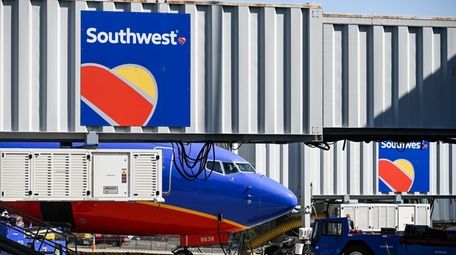 A Southwest Airlines flight arrives at Long Island