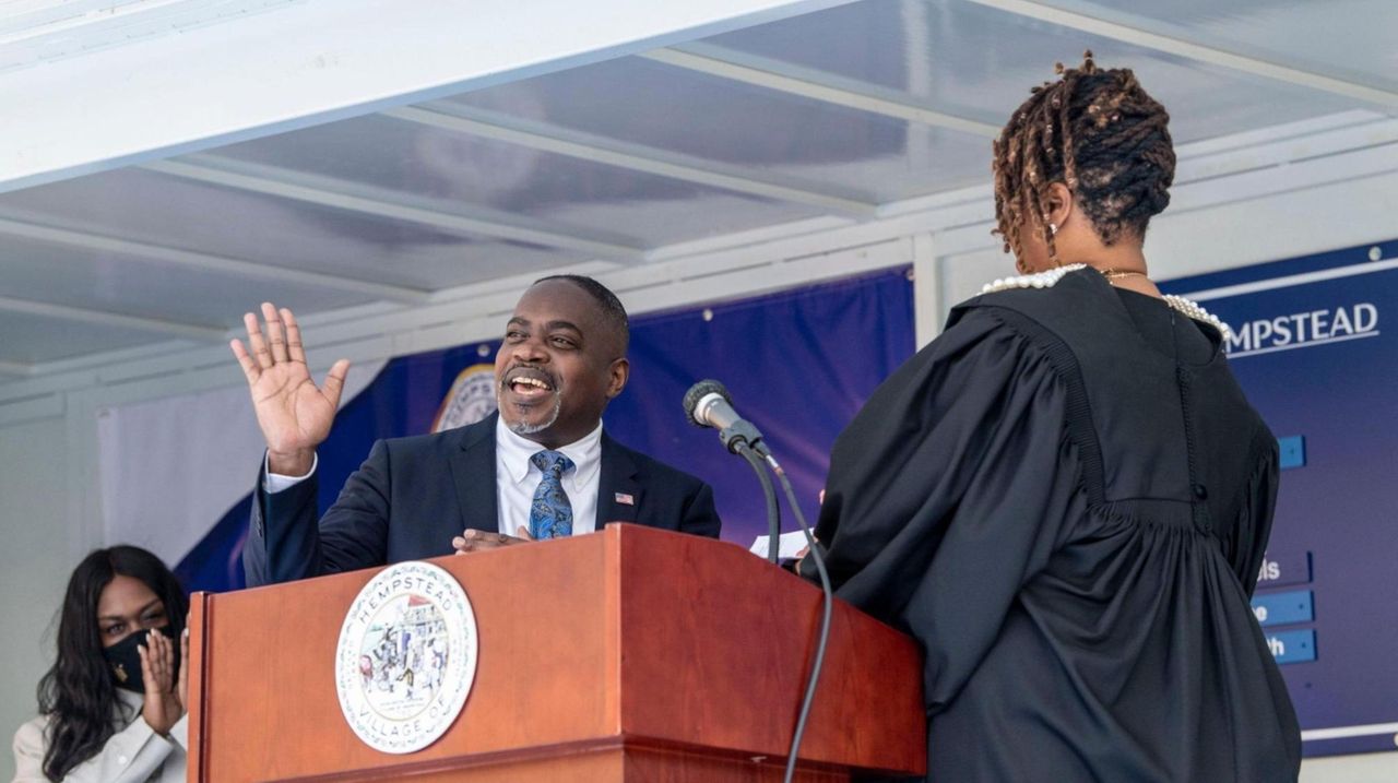 Waylyn Hobbs Jr. was sworn in as the