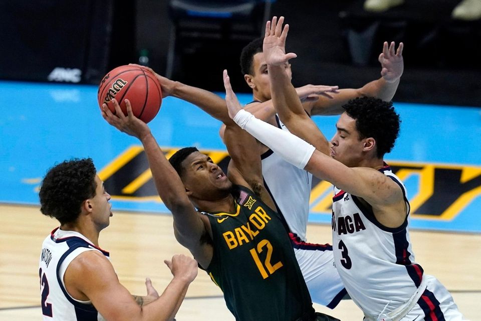 Baylor guard Jared Butler (12) shoots between Gonzaga