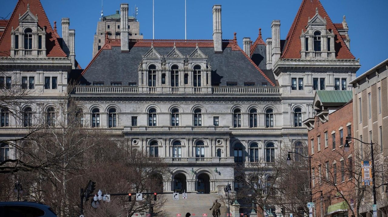 Newsday's Michael Gormley breaks down the New York