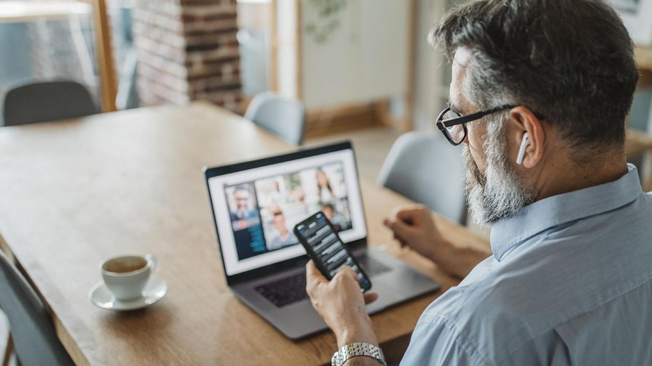 LinkedIn's Group Product Manager answers questions about using the