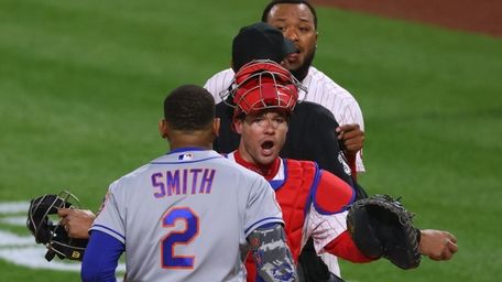 Dominic Smith #2 of the Mets and Jose