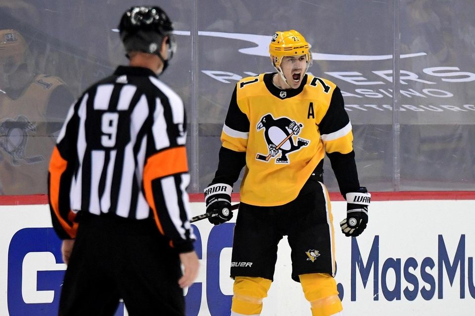 Evgeni Malkin #71 of the Pittsburgh Penguins celebrates