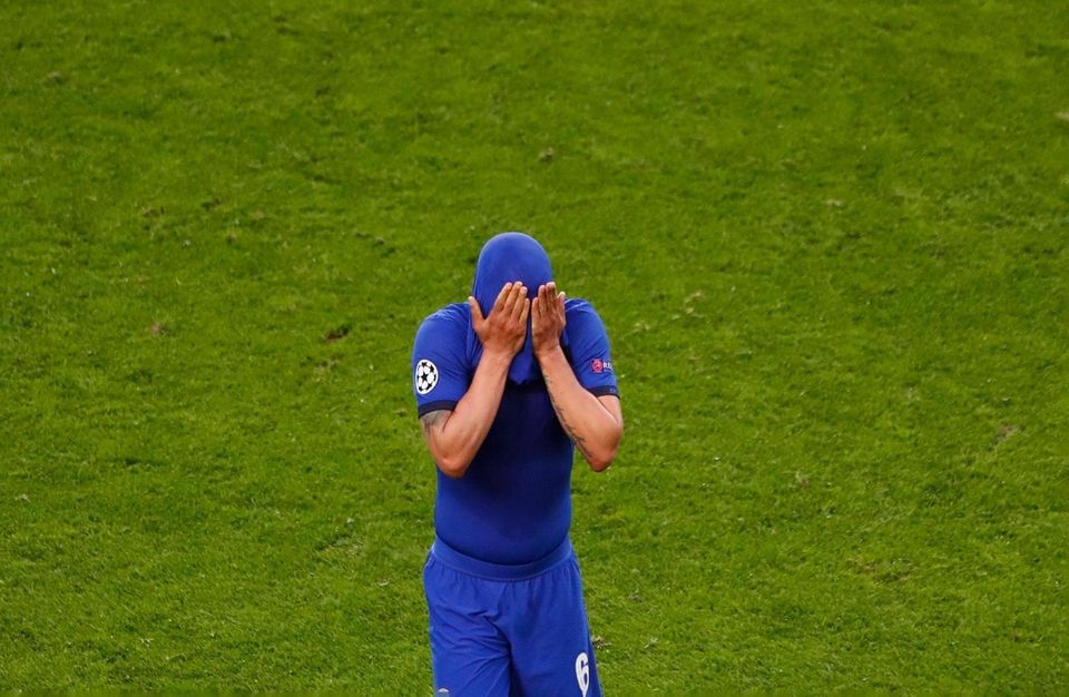 Chelsea's Thiago Silva leaves the game during the