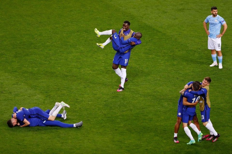 Chelsea's players celebrate after their win as Manchester