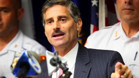 Then-Suffolk County Executive Steve Levy speaks at a