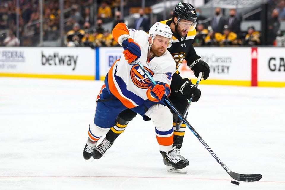 Leo Komarov #47 of the New York Islanders