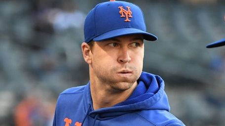 degrom mets pitching doubleheader undecided newsday dugout walks