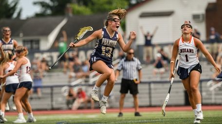 Haydin Eisfeld of Bayport- Blue Point scores the