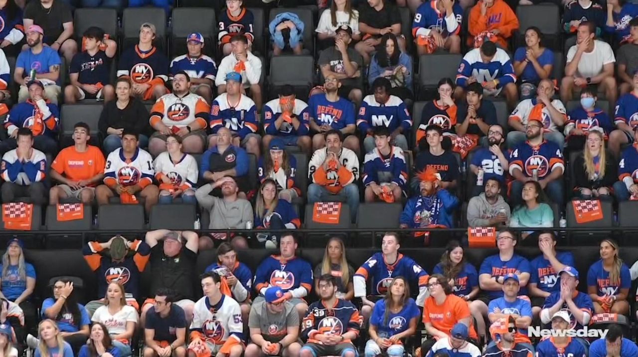 Islanders fans attended a watch party at Nassau
