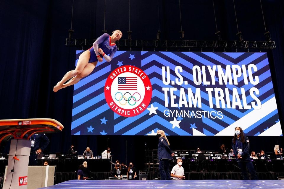 Eaker warms up on the vault prior to