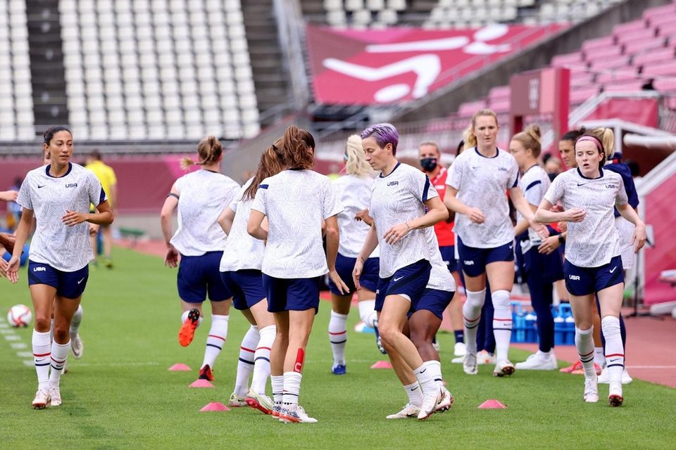 Megan Rapinoe #15 of Team United States warms