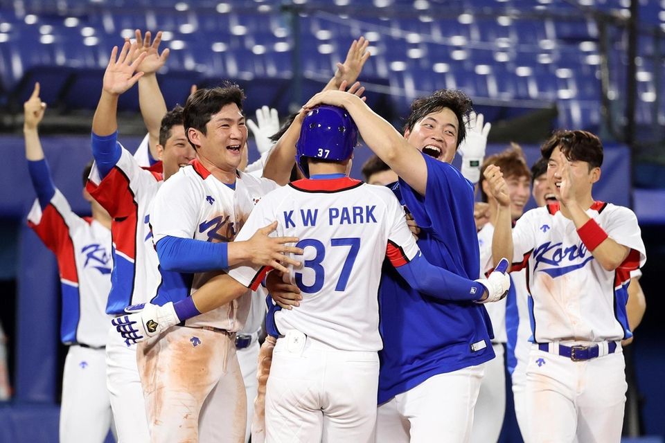 YOKOHAMA, JAPAN - JULY 29: Kunwoo Park #37