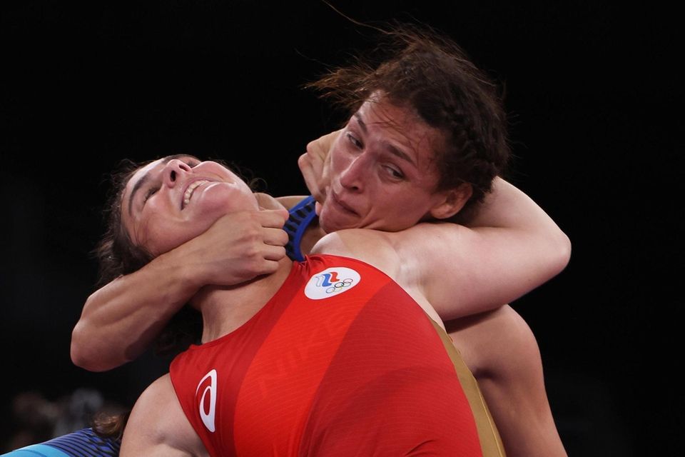 Natalia Vorobieva of Team ROC competes against Samar