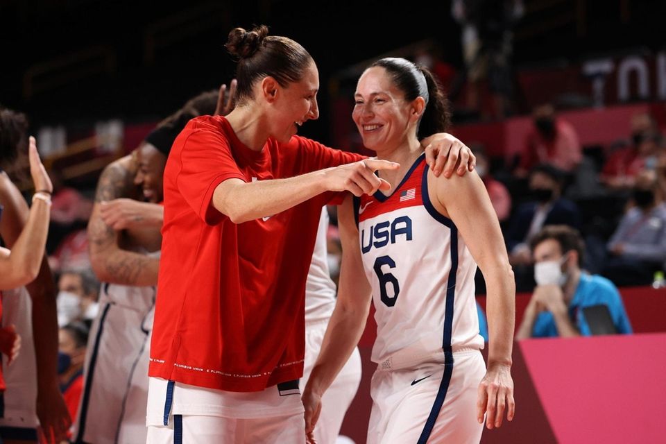 Sue Bird #6 of Team United States and