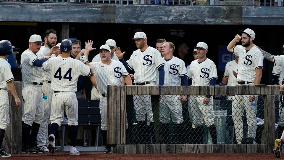Chicago White Sox's Seby Zavala (44) celebrates his