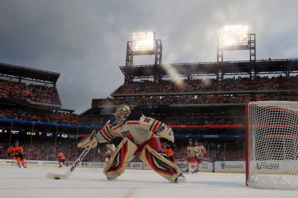 PHILADELPHIA, PA - JANUARY 02: Henrik Lundqvist #30