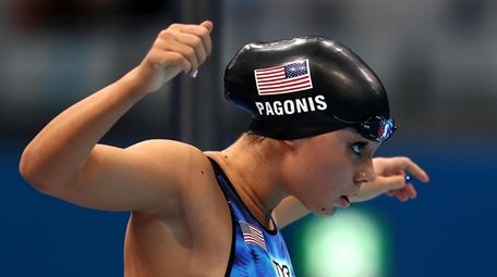 Team USA's Anastasia Pagonis prepares to compete at