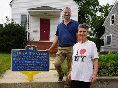 Brad Kolodny, left, president of the newly formed