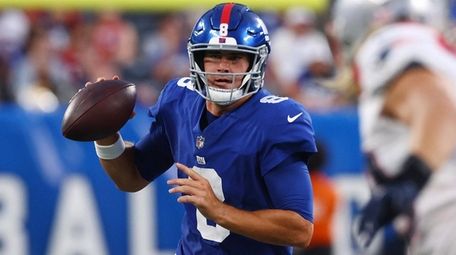 Daniel Jones of the Giants looks to pass
