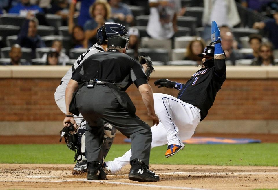 Jonathan Villar #1 of the New York Mets