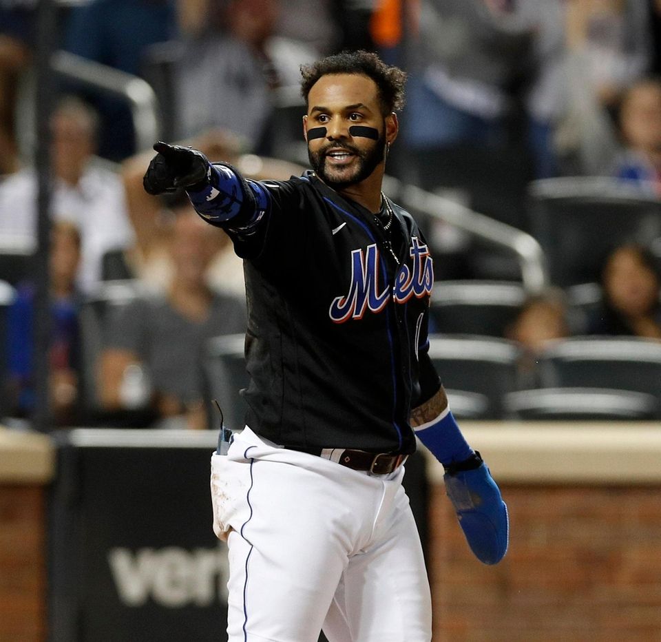Jonathan Villar #1 of the New York Mets
