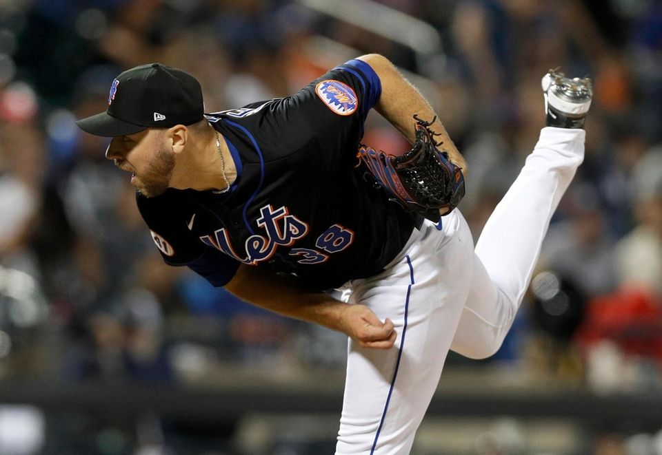 Tylor Megill #38 of the New York Mets