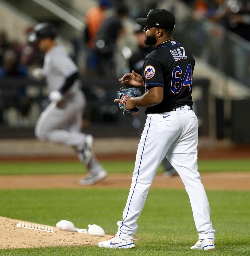 Yennsy Diaz #64 of the New York Mets