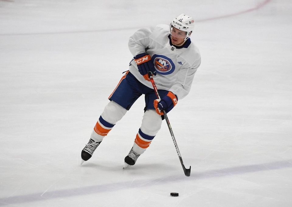 New York Islanders' Zach Parise skates during practice
