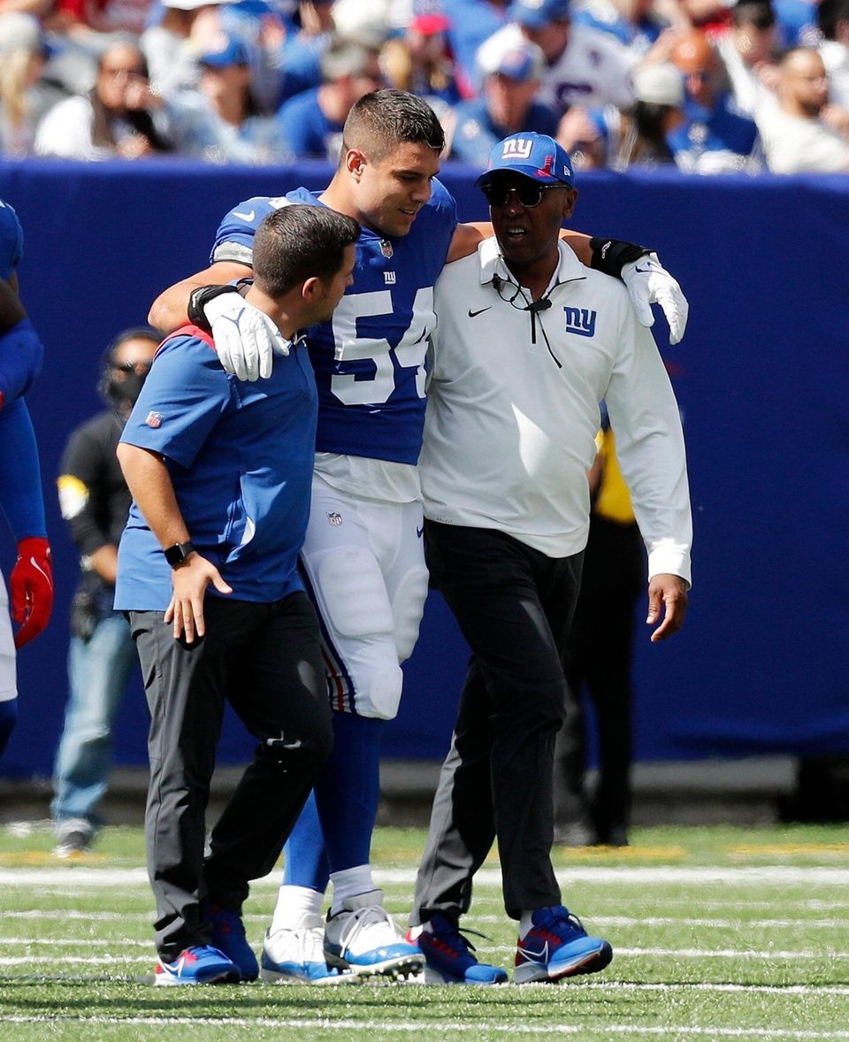 Blake Martinez of the New York Giants is