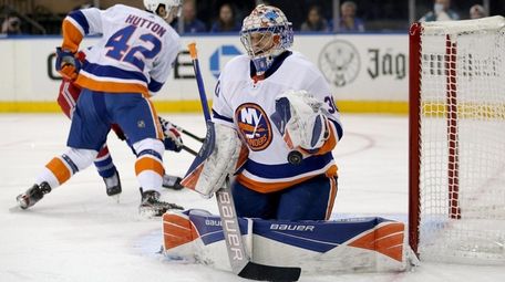 Islanders goalie Ilya Sorokin makes a save against