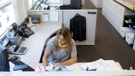 Many in favor of the four-day workweek envision