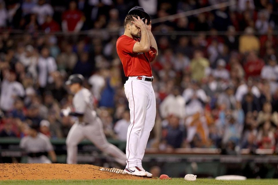BOSTON, MASSACHUSETTS - OCTOBER 05: Nathan Eovaldi #17