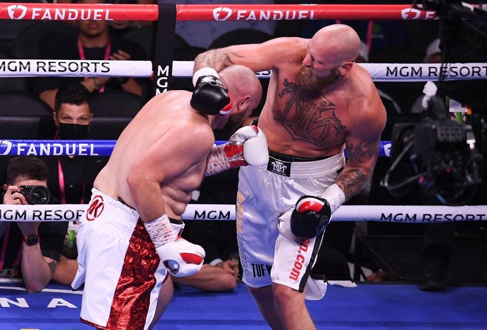 Robert of Finland "The Nordic Nightmare" Helenius (R) and