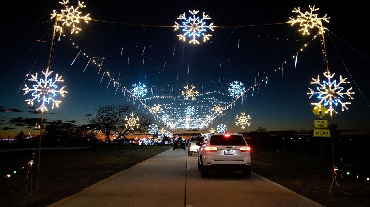 Jones Beach Christmas Lights 2022 Magic Of Lights' Returning To Jones Beach | Newsday