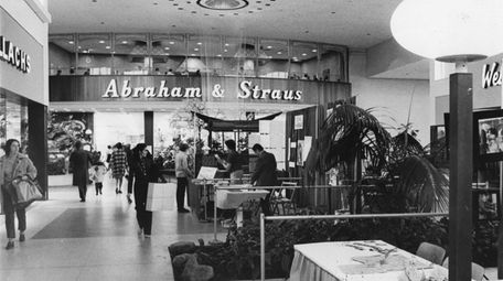 Smith Haven Mall's initial anchor stores were A&S,
