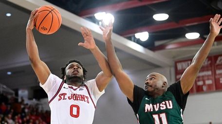 Posh Alexander #0 of the St. John's Red