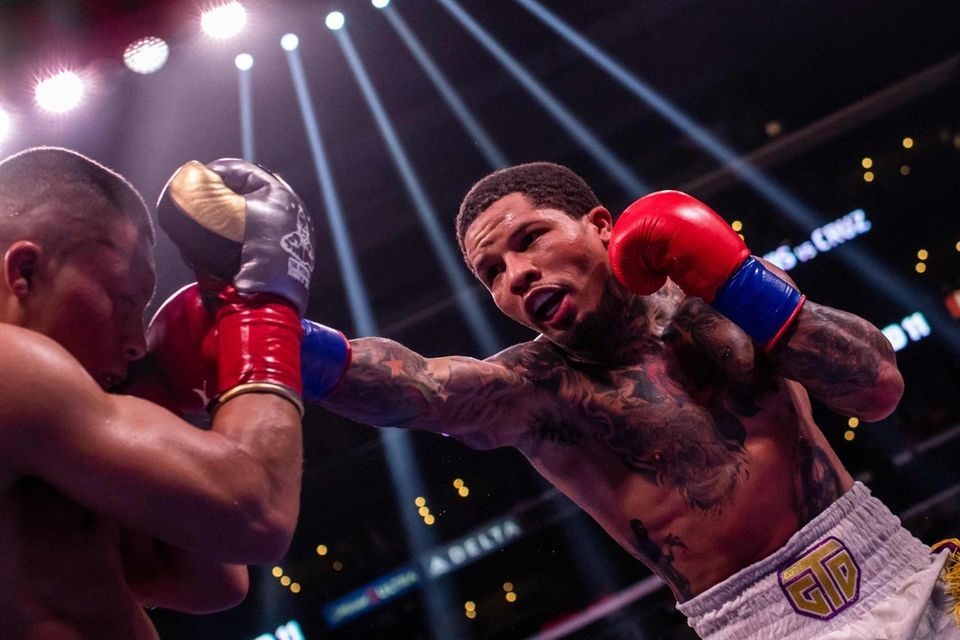 US boxer Gervonta Davis (R) fights Mexican boxer