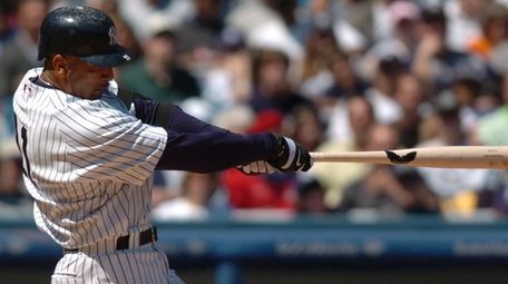 The Yankees' Gary Sheffield homers in the fourth